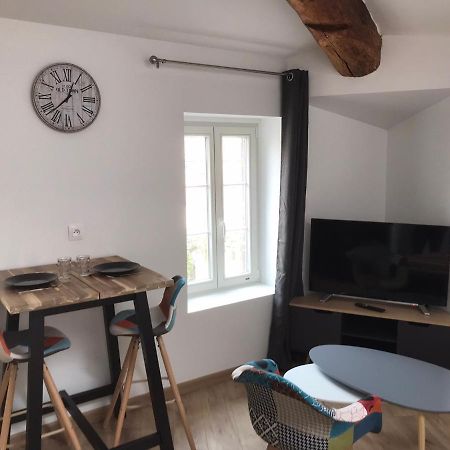 Le Petit Sault - Super Studio Refait A Neuf Proche Des Commerces Naionaln3 Royat Εξωτερικό φωτογραφία